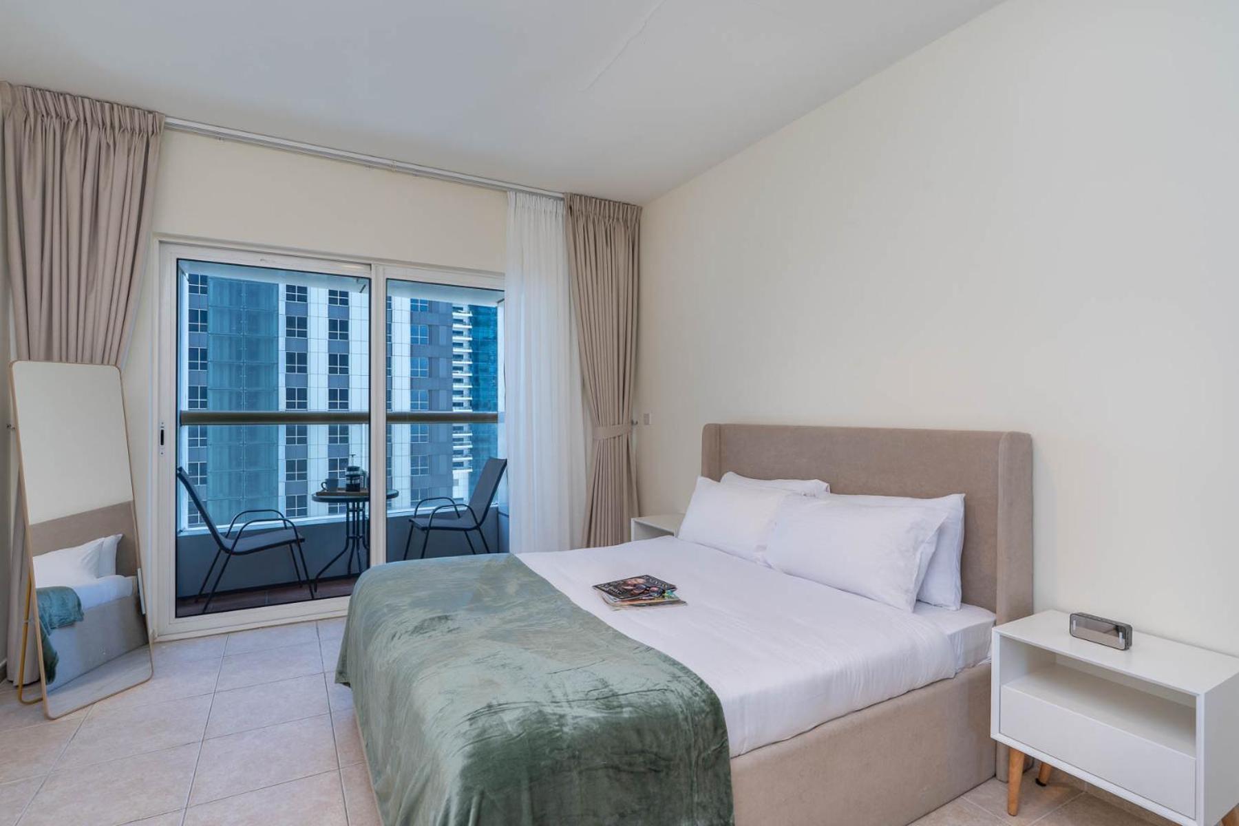 Access To Tram-high Floor-spacious *