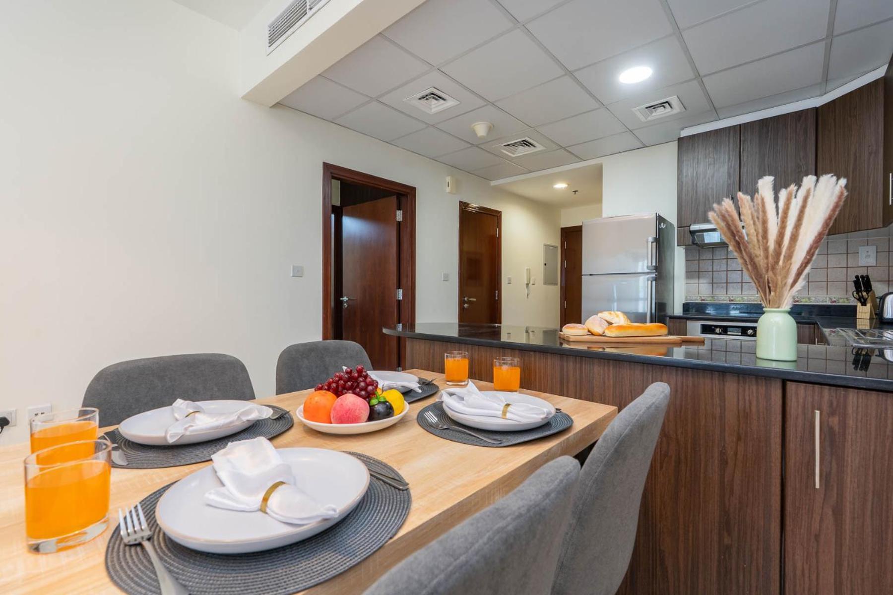Access To Tram-high Floor-spacious